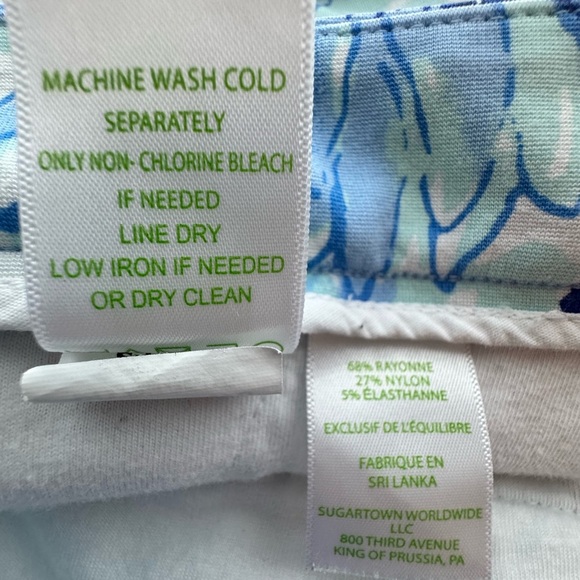 Lilly Pulitzer Darci Shorts Size 16 - Picture 4 of 10